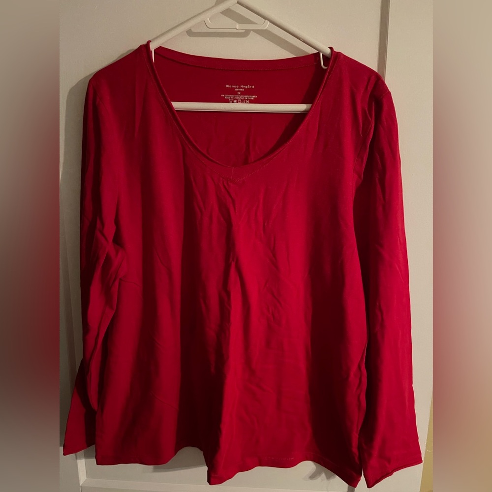 NWT, Bianca Nygard, Women's Red Long Sleeve Top